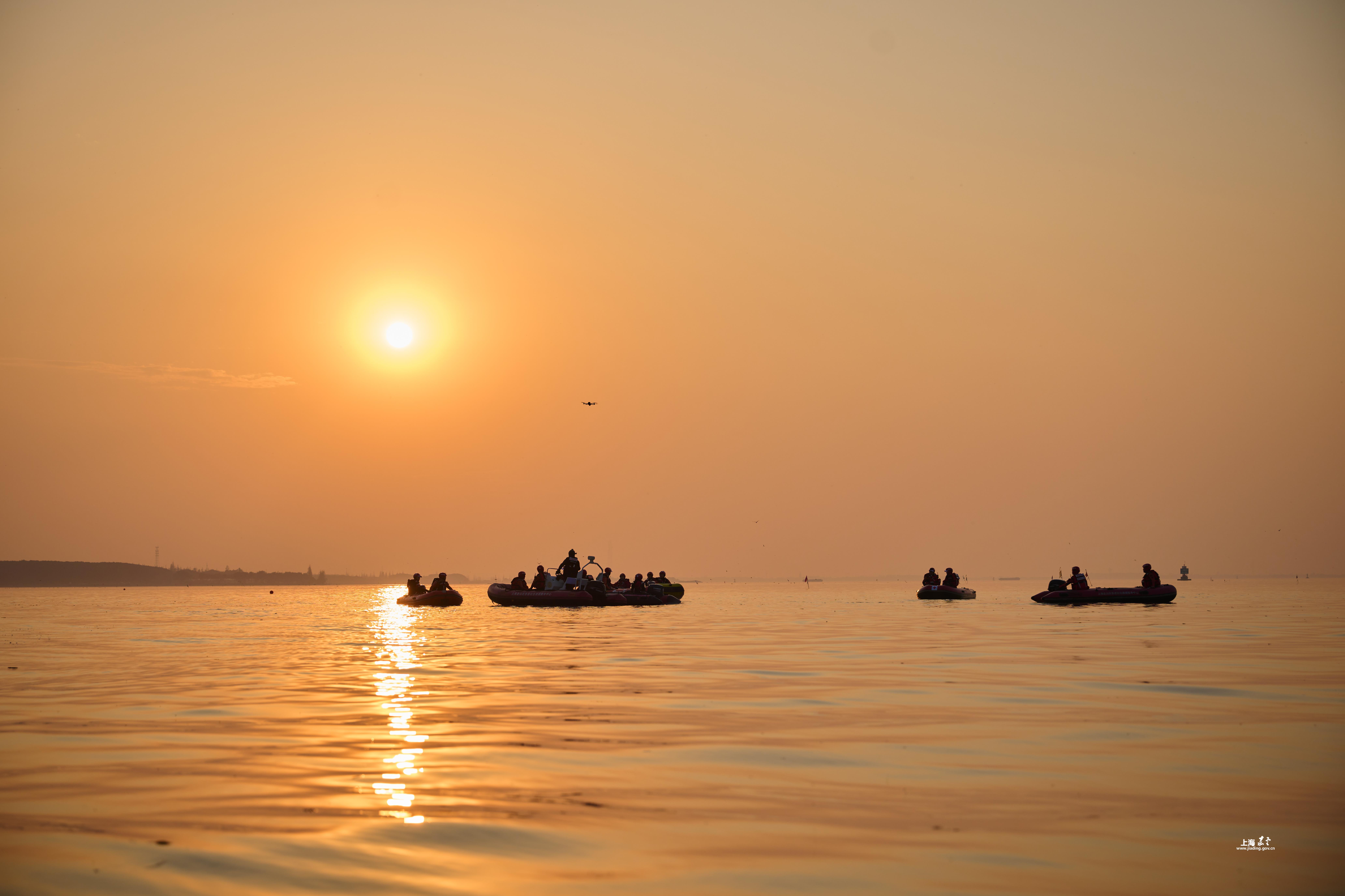 9e17a5ecb5964e68a5608538fc586fa5.jpg 9e17a5ecb5964e68a5608538fc586fa5.jpg